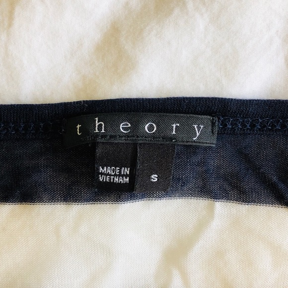 Theory 3/4 Sleeve Top - Picture 3 of 3